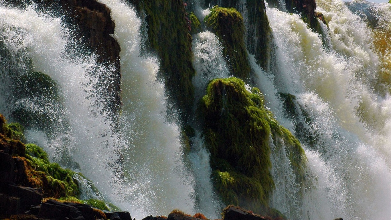 Cascada arroyos fondo de pantalla (9) #9 - 1366x768