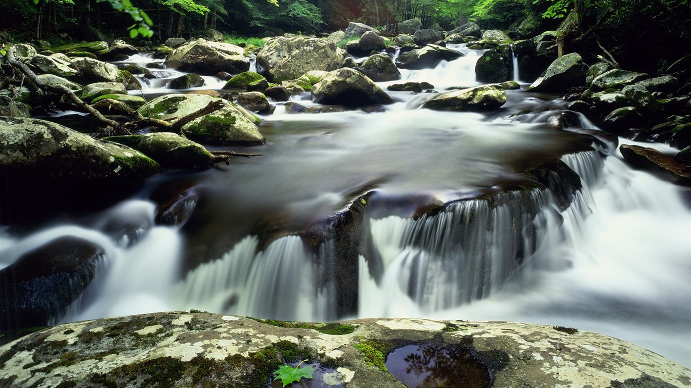 Waterfall-Streams Wallpaper (10) #9 - 1366x768