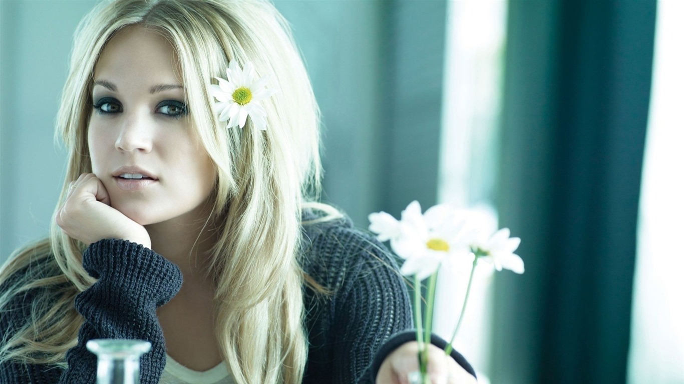 Carrie Underwood hermoso fondo de pantalla #7 - 1366x768
