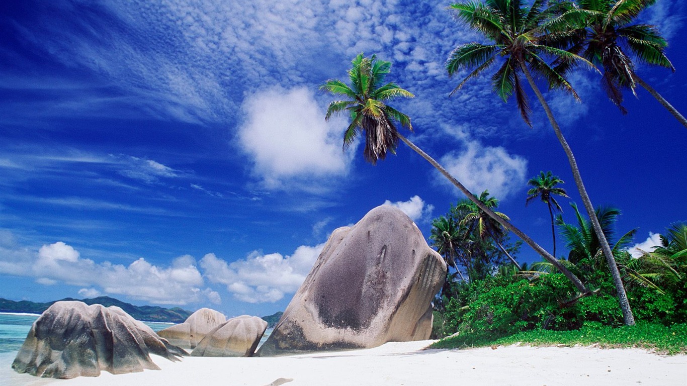 Beach scenery wallpapers (5) #10 - 1366x768