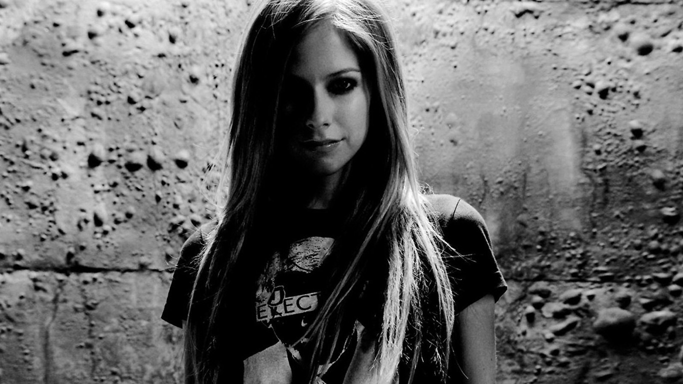Avril Lavigne 艾薇儿·拉维妮 美女壁纸(三)10 - 1366x768