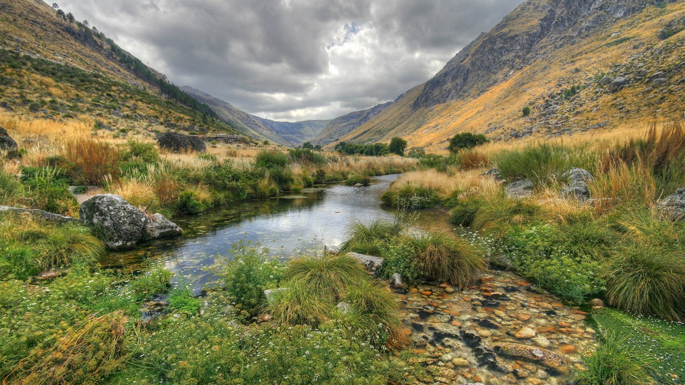 Große malerische Landschaft Wallpaper (2) #20 - 1366x768