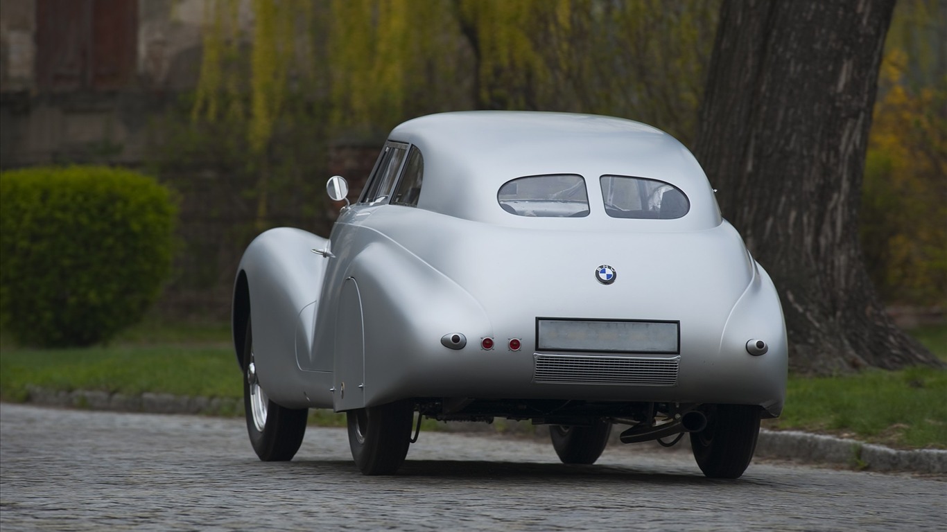 Fonds d'écran Auto Collection (52) #15 - 1366x768