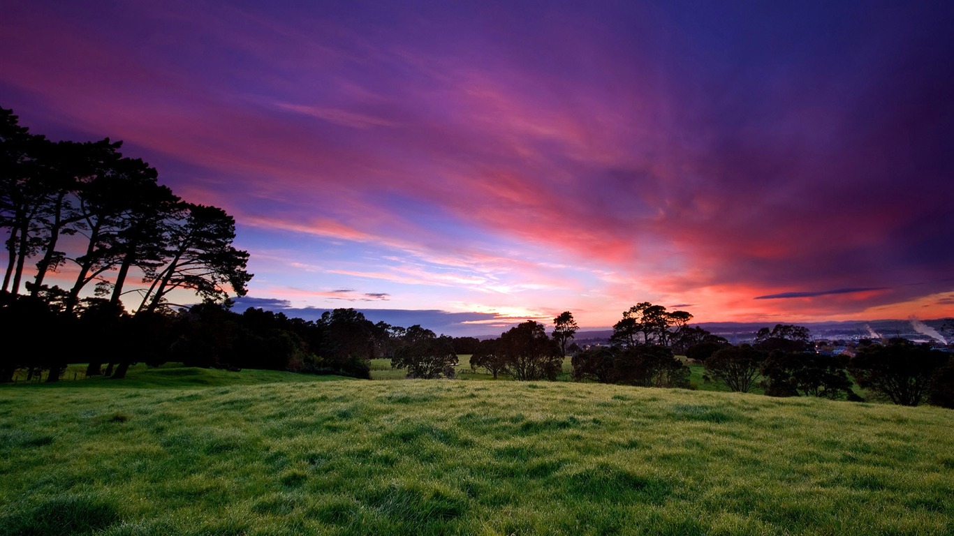 Mountain Valley Landscape wallpaper (2) #1 - 1366x768