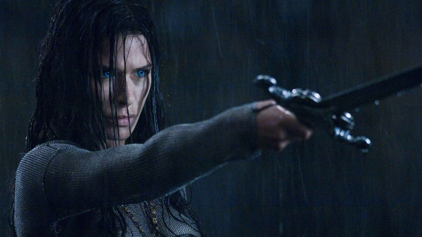 Underworld: Rise of tapety Lycans HD #7 - 1366x768