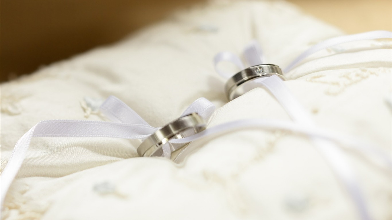 Свадьбы и свадебные кольца обои (1) #18 - 1366x768