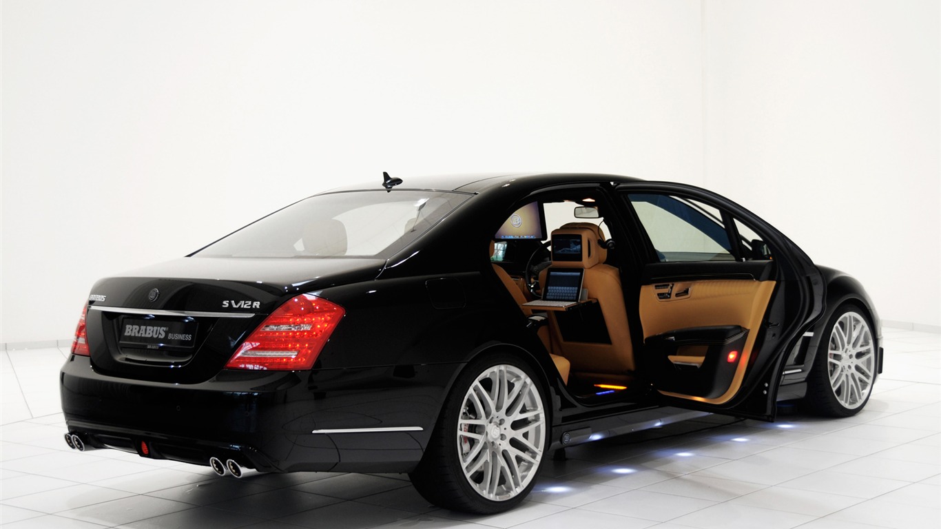 Brabus iBusiness Mercedes-Benz S-class w221 - 2010 高清壁纸6 - 1366x768