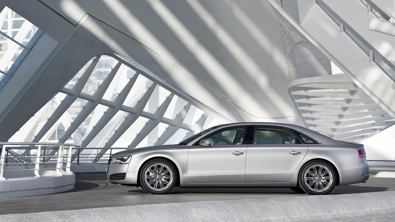 Audi A8 L 3.0 TFSI Quattro - 2010 fondos de escritorio de alta definición #16 - 1366x768