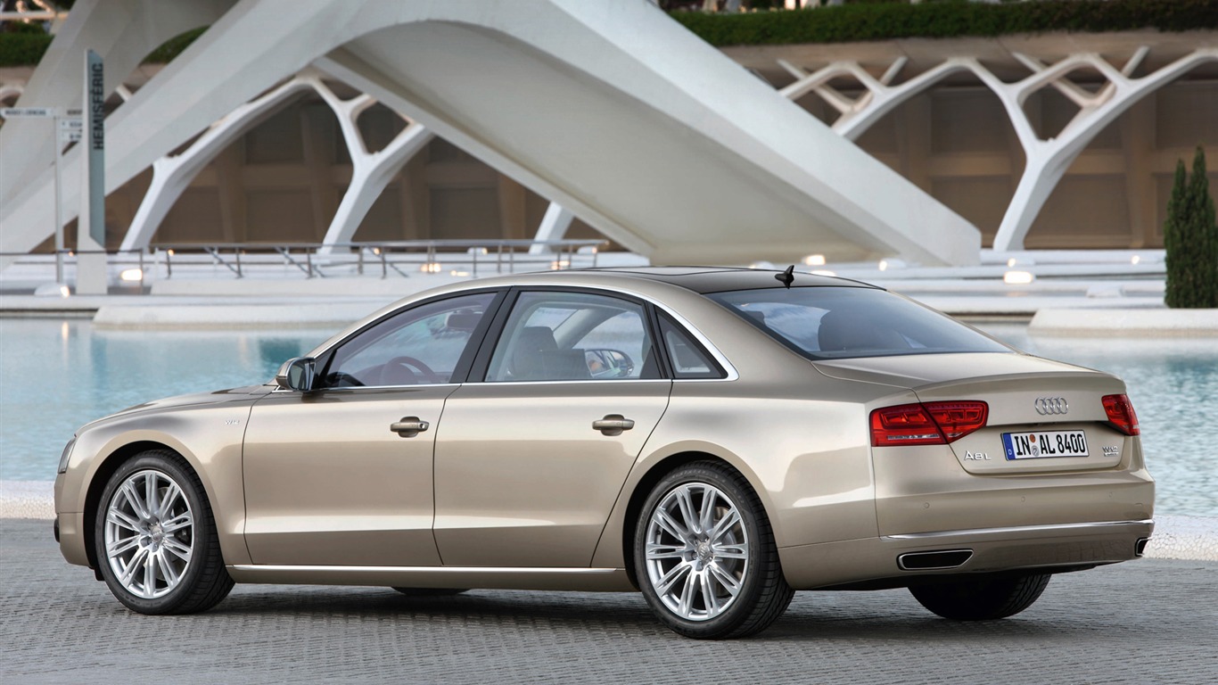 Audi A8 L W12 Quattro - 2010 HD wallpaper #8 - 1366x768