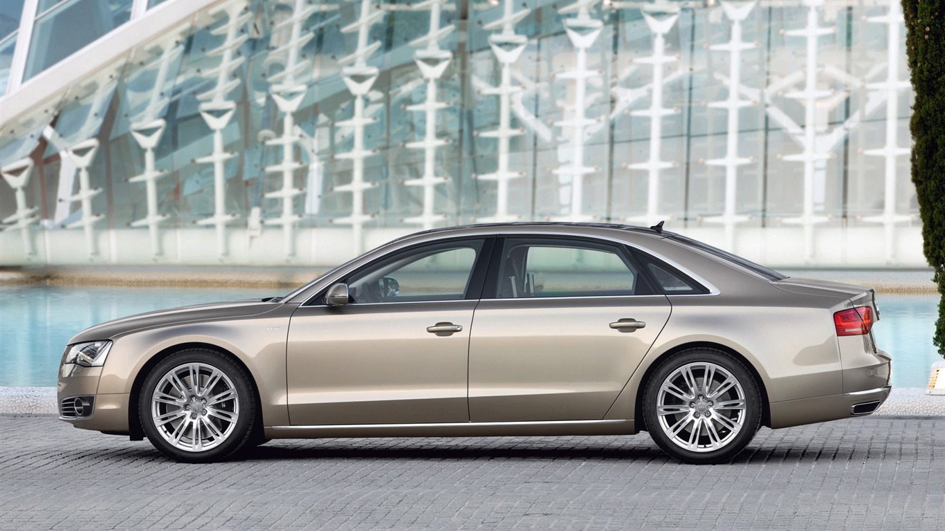 Audi A8 L W12 Quattro - 2010 HD wallpaper #9 - 1366x768