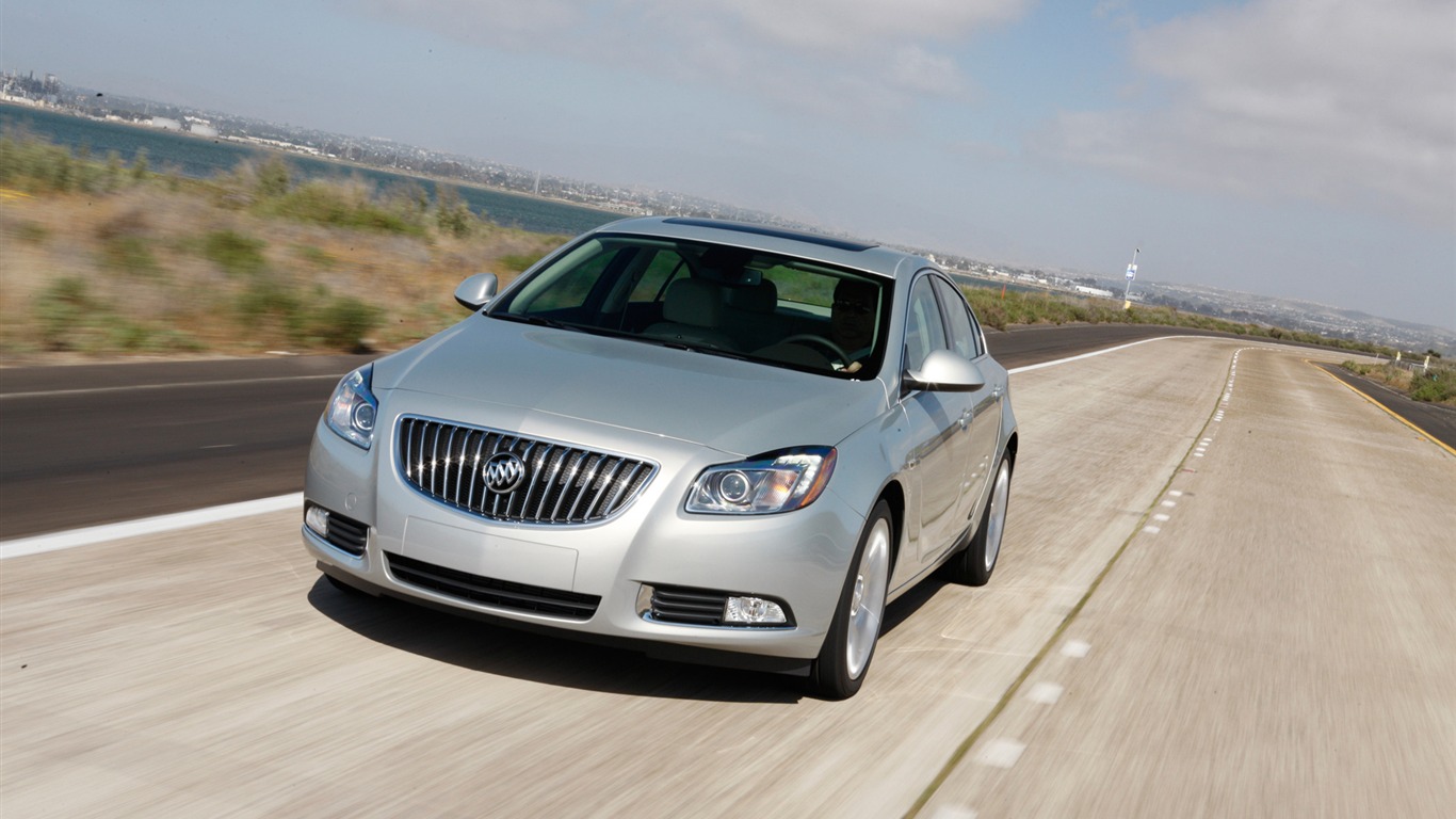 Buick Regal - 2011 HD wallpaper #8 - 1366x768