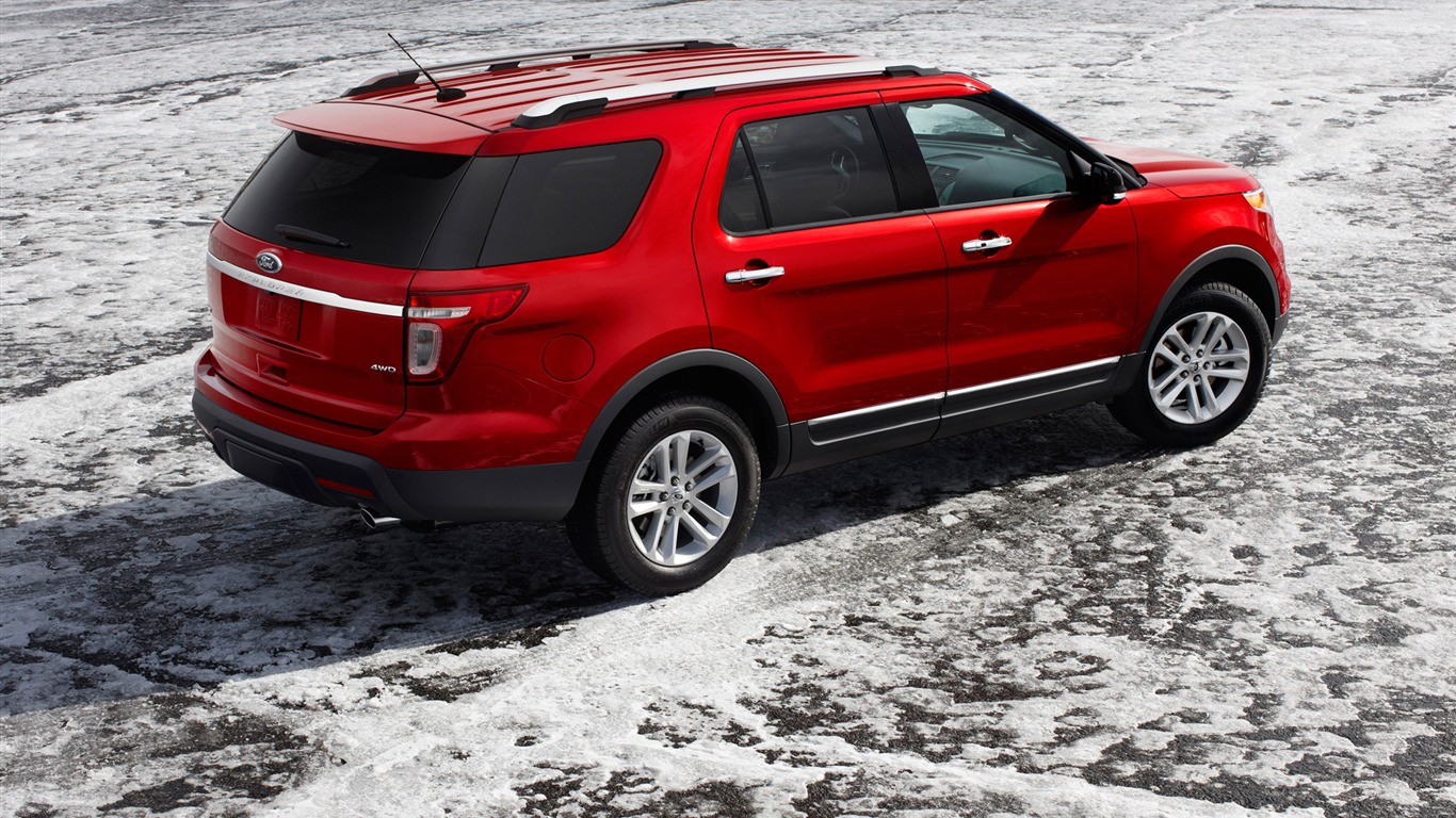 Ford Explorer - 2011 fonds d'écran HD #5 - 1366x768