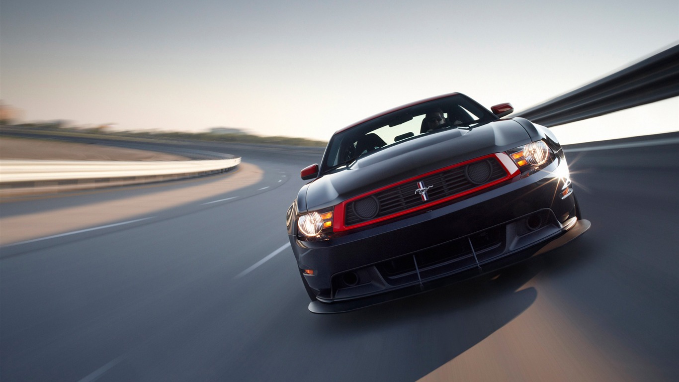 Ford Mustang Boss 302 Laguna Seca - 2012 HD Wallpaper #4 - 1366x768