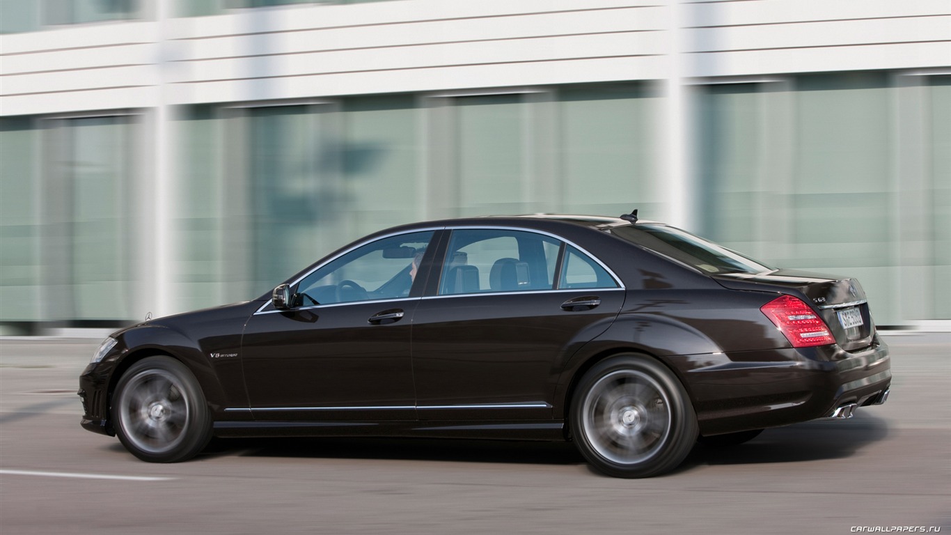 Mercedes-Benz S63 AMG - 2010 HD Wallpaper #6 - 1366x768