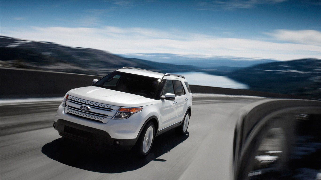 Ford Explorer Limited - 2011 福特7 - 1366x768