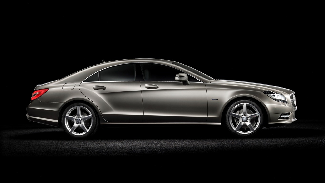 Mercedes-Benz Classe CLS - 2010 fonds d'écran HD #1 - 1366x768