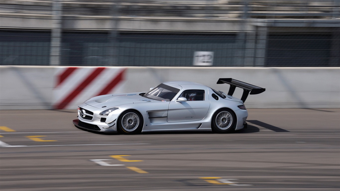 Mercedes-Benz SLS AMG GT3 - 2010 奔驰13 - 1366x768