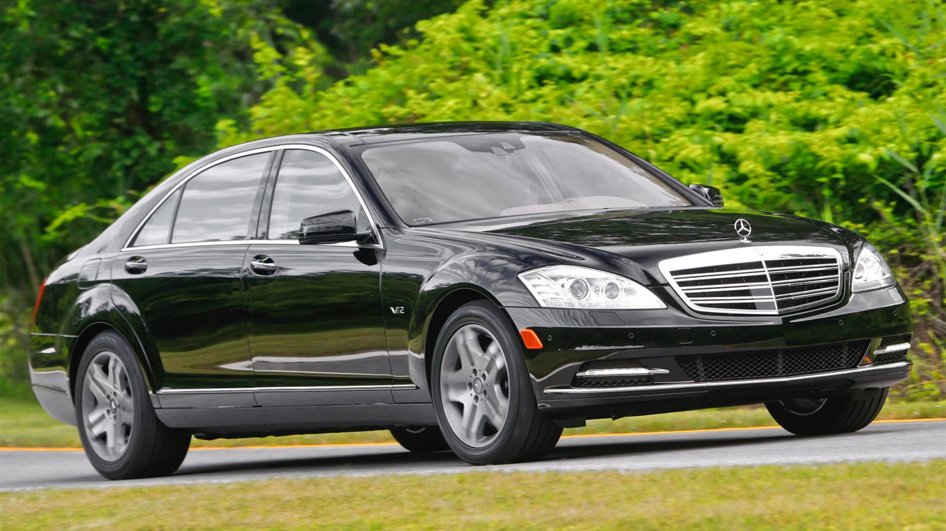 Mercedes-Benz S600 - 2010 HD обои #5 - 1366x768