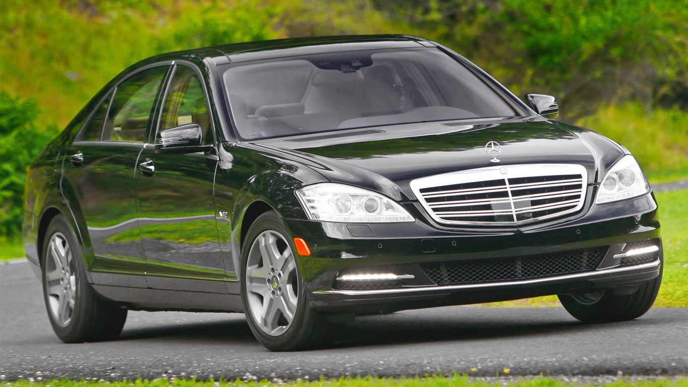 Mercedes-Benz S600 - 2010 HD обои #6 - 1366x768