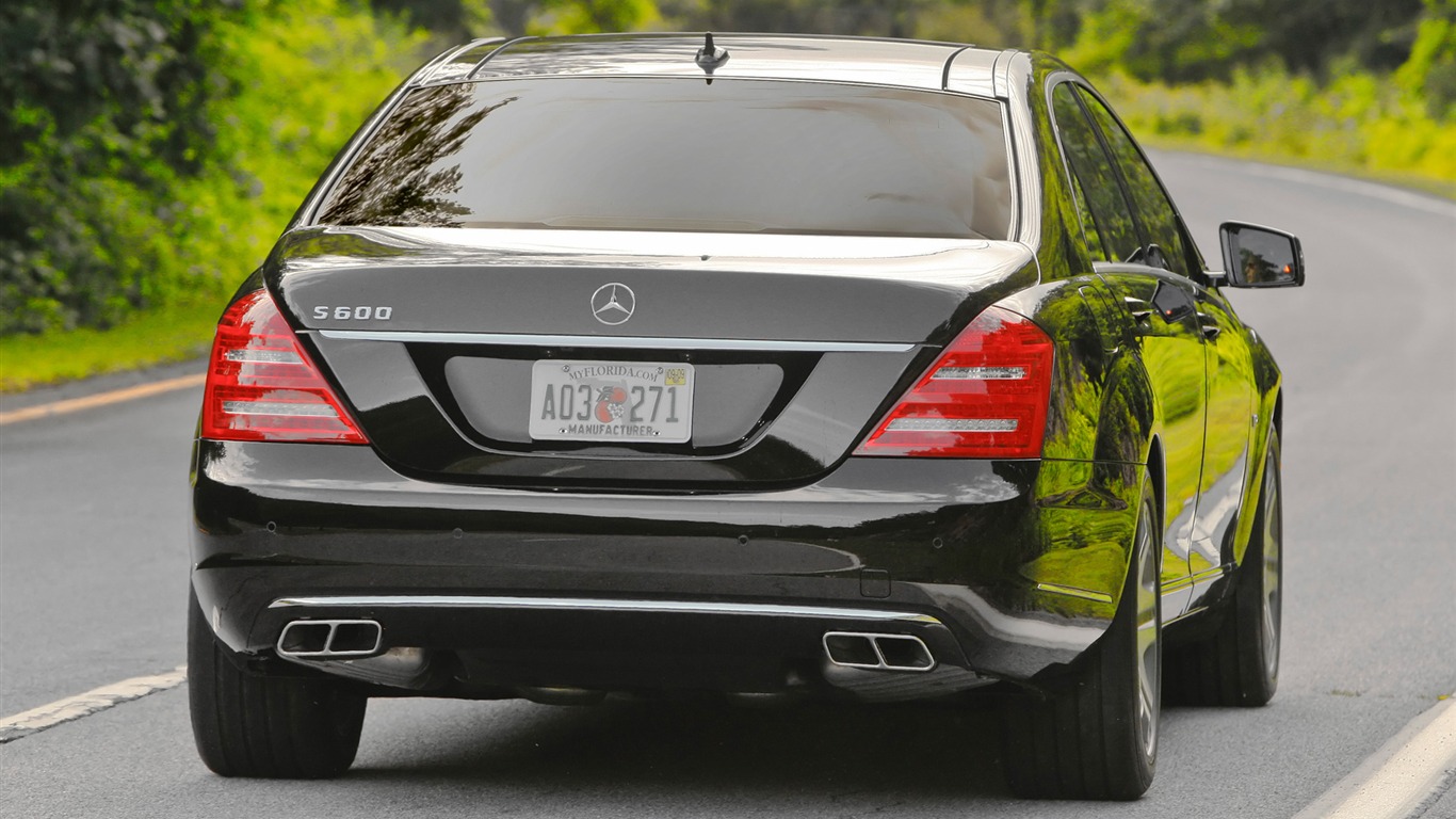 Mercedes-Benz S600 - 2010 奔驰12 - 1366x768