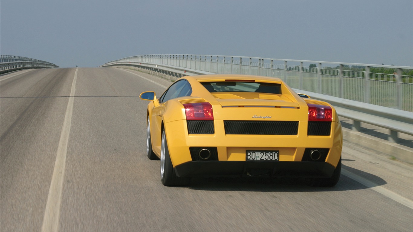Lamborghini Gallardo - 2003 HD wallpaper #32 - 1366x768