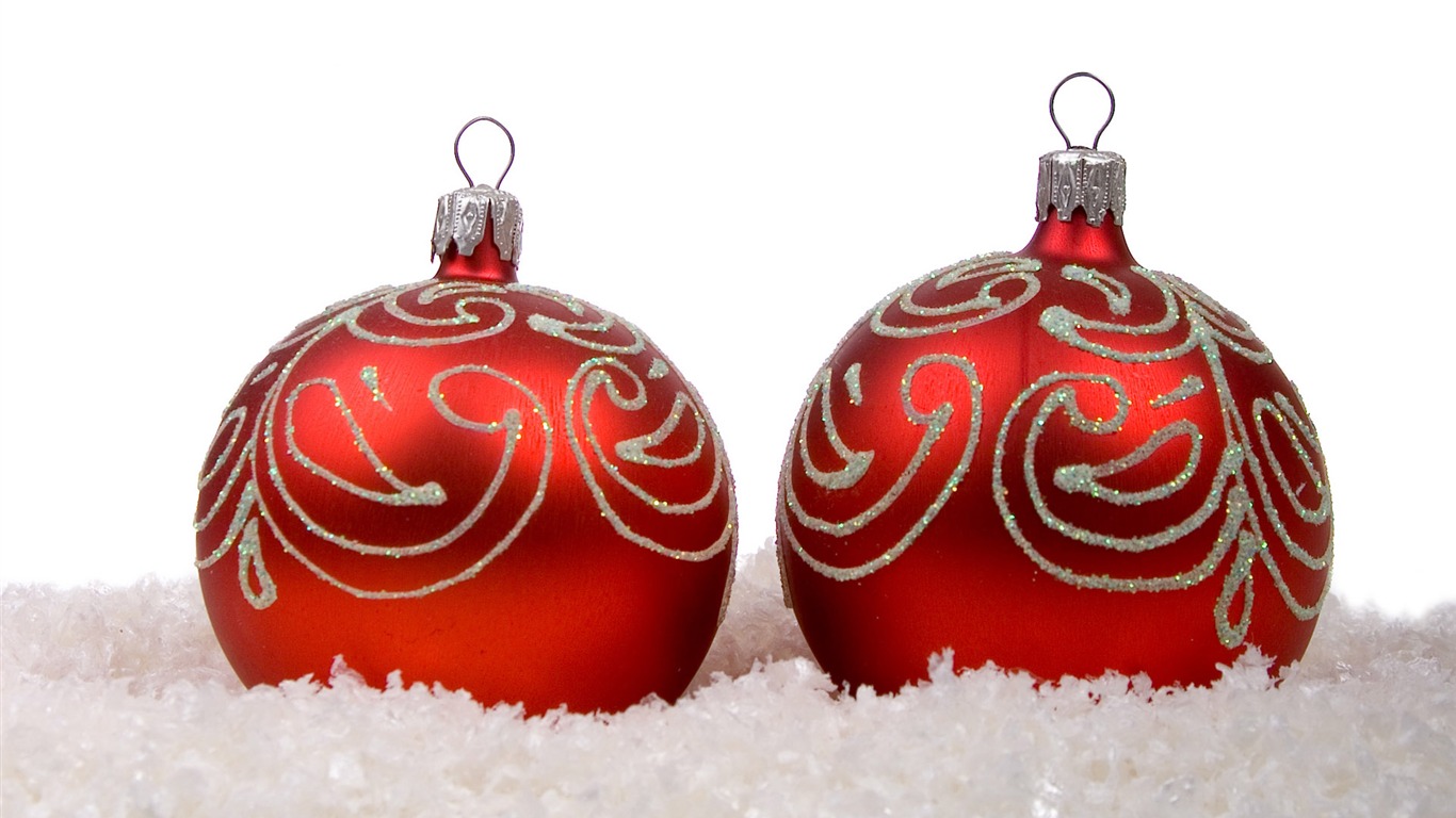 Рождественские шары обои (3) #15 - 1366x768