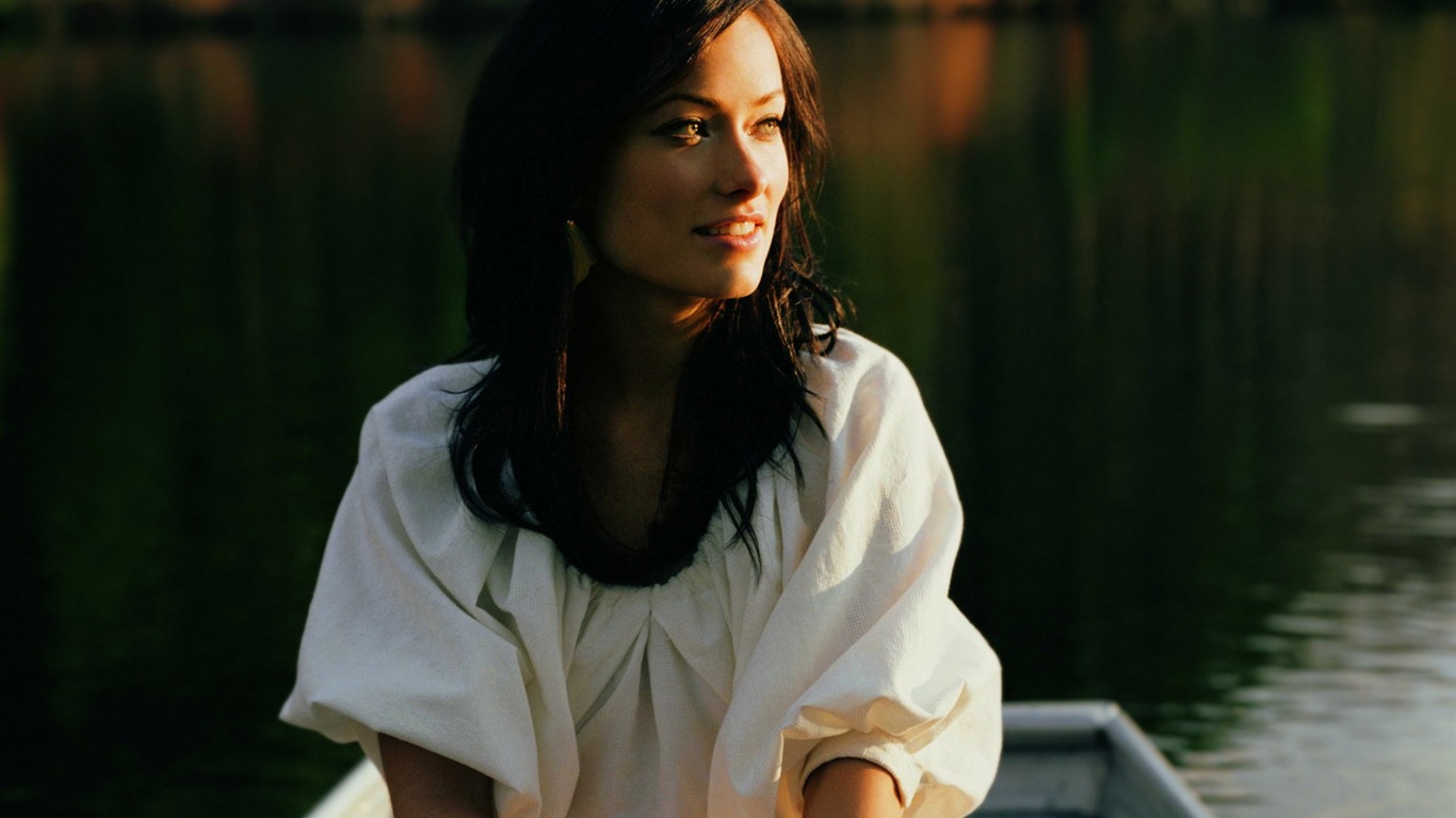 Olivia Wilde beautiful wallpaper (2) #19 - 1366x768