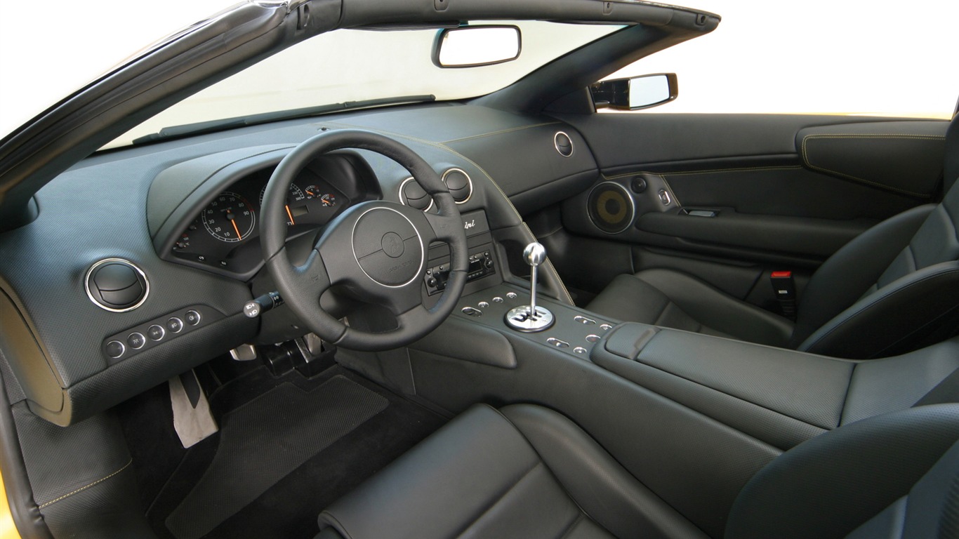 Lamborghini Murcielago Roadster - 2004 HD обои #36 - 1366x768