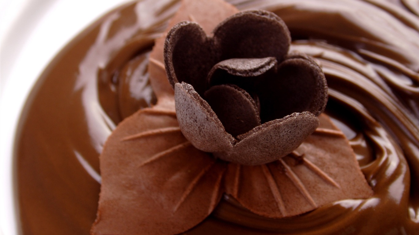 Chocolate close-up wallpaper (2) #13 - 1366x768