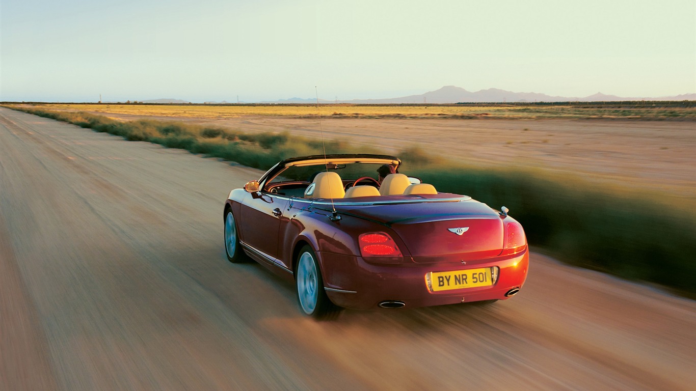 Bentley Continental GTC - 2006 fonds d'écran HD #14 - 1366x768
