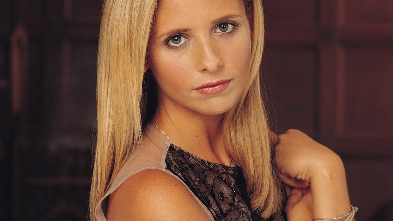 Sarah Michelle Gellar hermosos fondos de escritorio (2) #17 - 1366x768