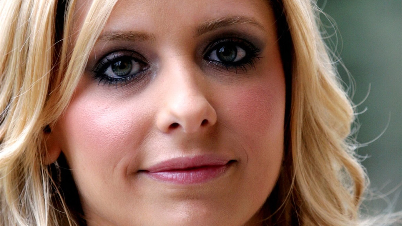 Sarah Michelle Gellar krásnou tapetu (2) #33 - 1366x768