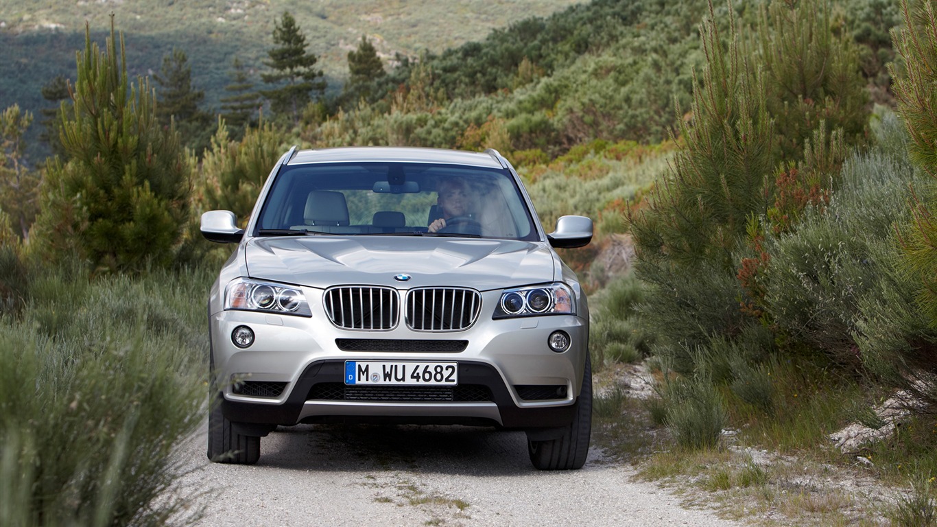 BMW X3 xDrive35i - 2010 (2) #10 - 1366x768