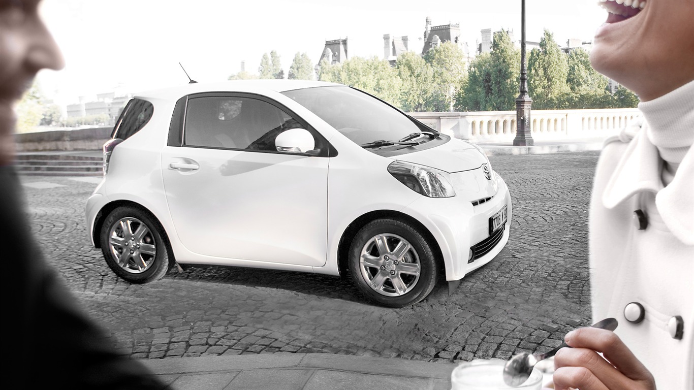 Toyota iQ - 2009 HD Wallpaper (2) #17 - 1366x768