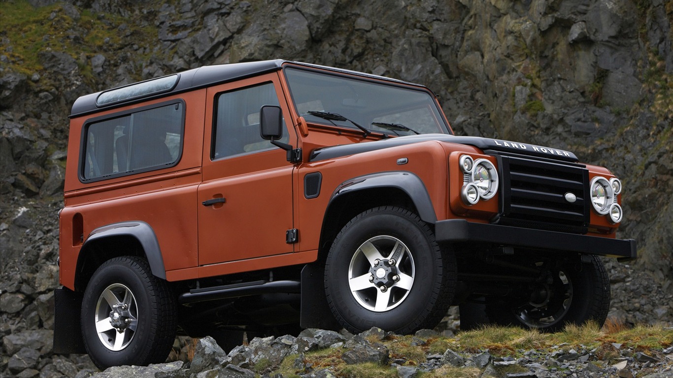 Land Rover wallpapers 2011 (1) #15 - 1366x768