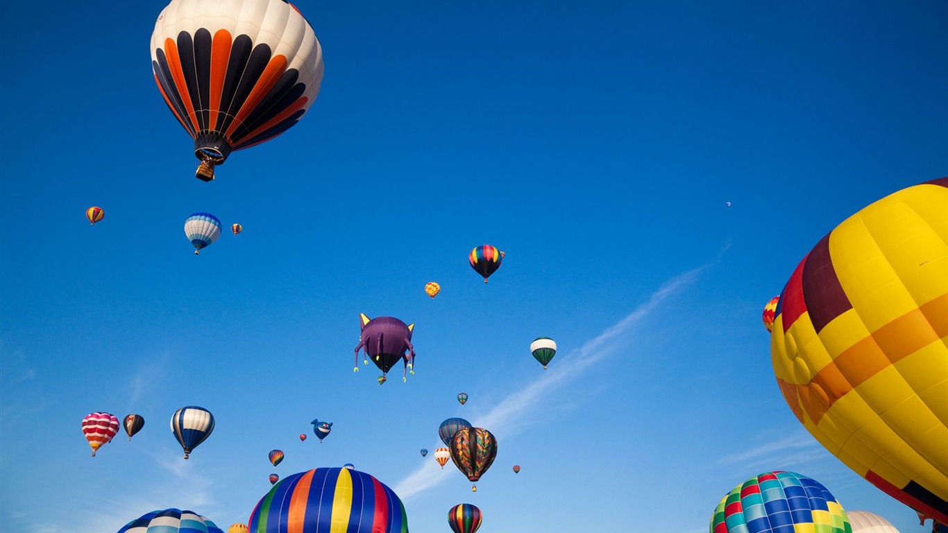 Colorful hot air balloons wallpaper (1) #5 - 1366x768