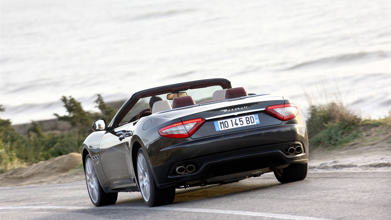 Maserati GranCabrio - 2010 fonds d'écran HD #6 - 1366x768