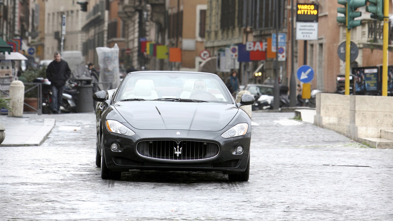 Maserati GranCabrio - 2010의 HD 벽지 #22 - 1366x768