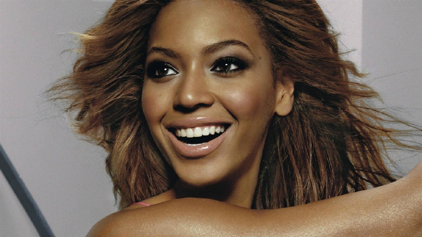 Beyonce Knowles krásnou tapetu #26 - 1366x768