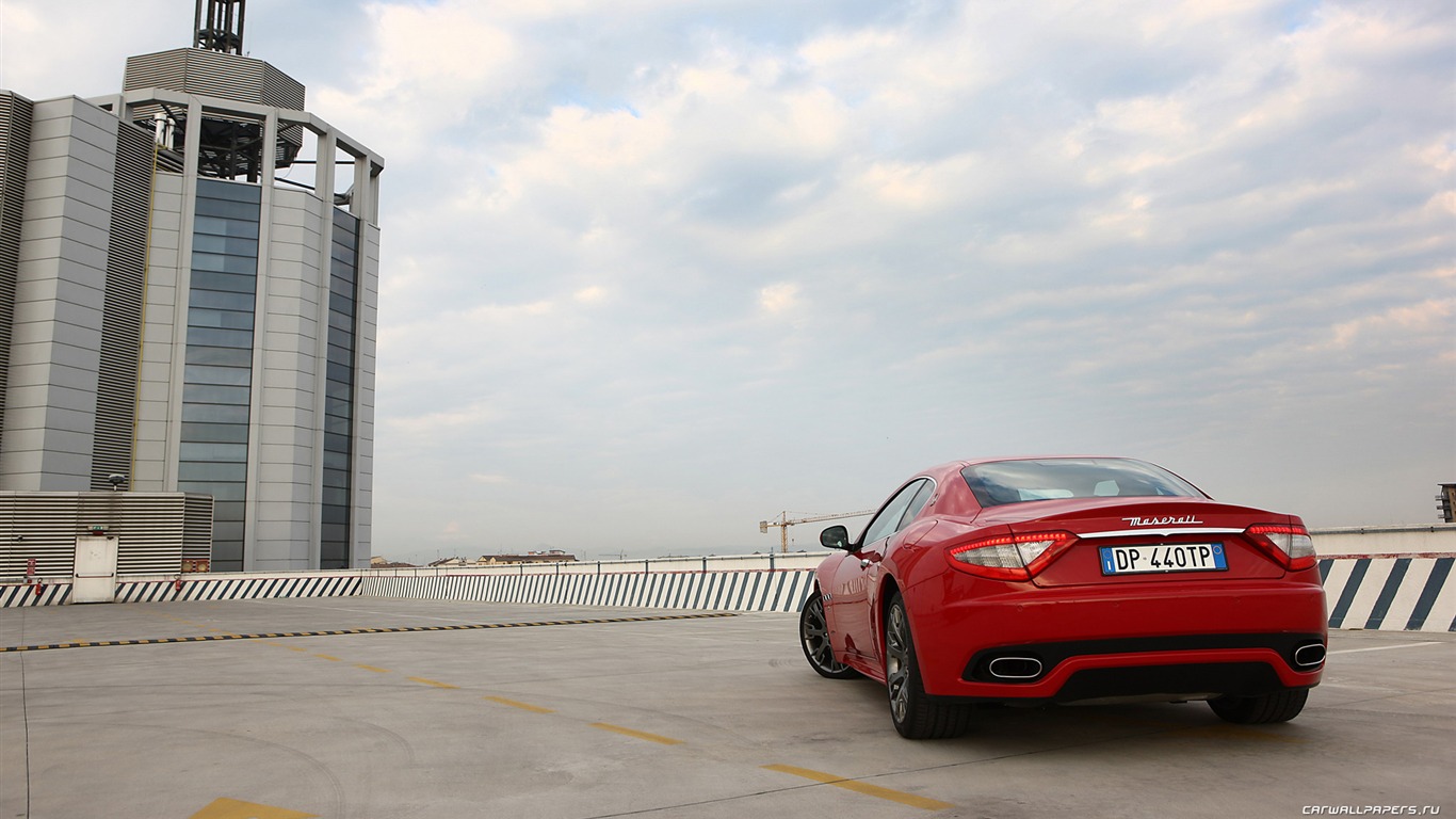 Maserati GranTurismo S - 2008 HD fond d'écran #3 - 1366x768