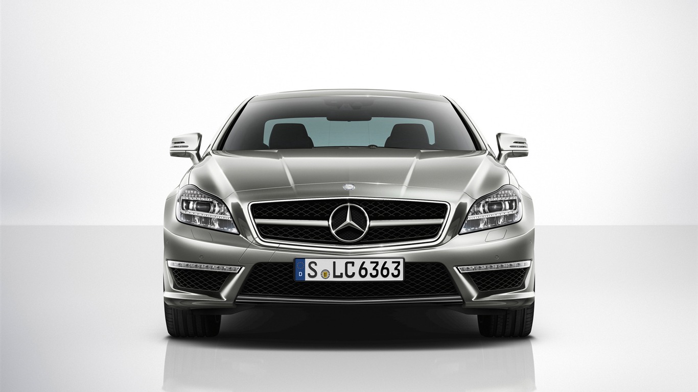 Mercedes-Benz AMG CLS63 - 2010 HD Wallpaper #7 - 1366x768