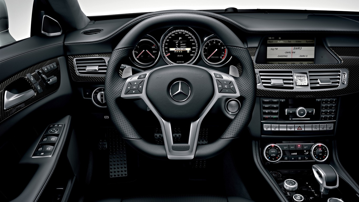Mercedes-Benz AMG CLS63 - 2010 HD Wallpaper #25 - 1366x768