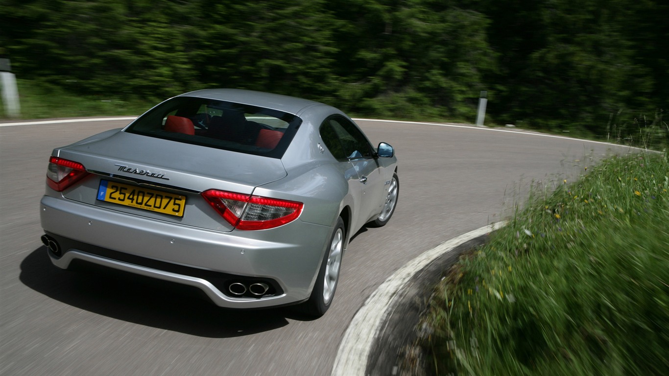 Maserati GranTurismo - 2007 HD papel tapiz #7 - 1366x768