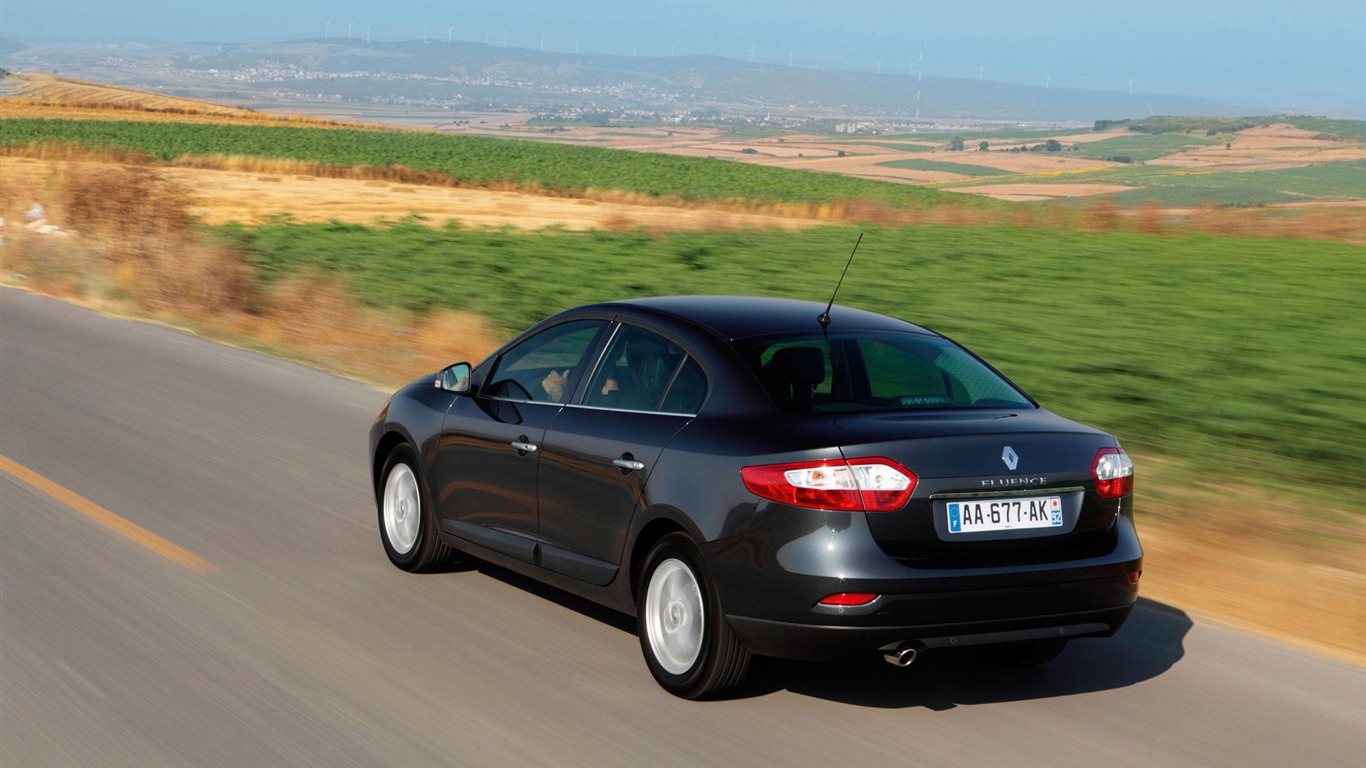 Renault Fluence - 2009 HD Wallpaper #10 - 1366x768