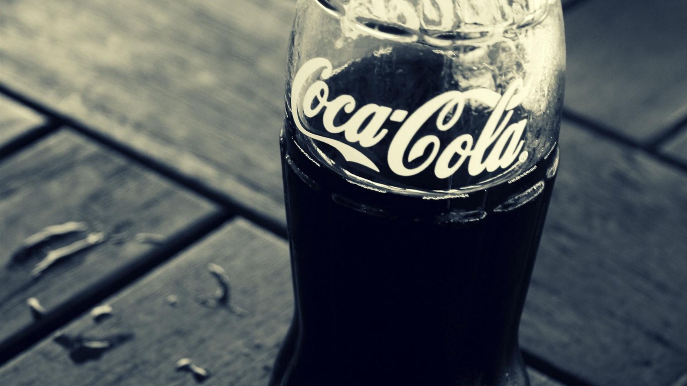 Coca-Cola 可口可乐精美广告壁纸10 - 1366x768