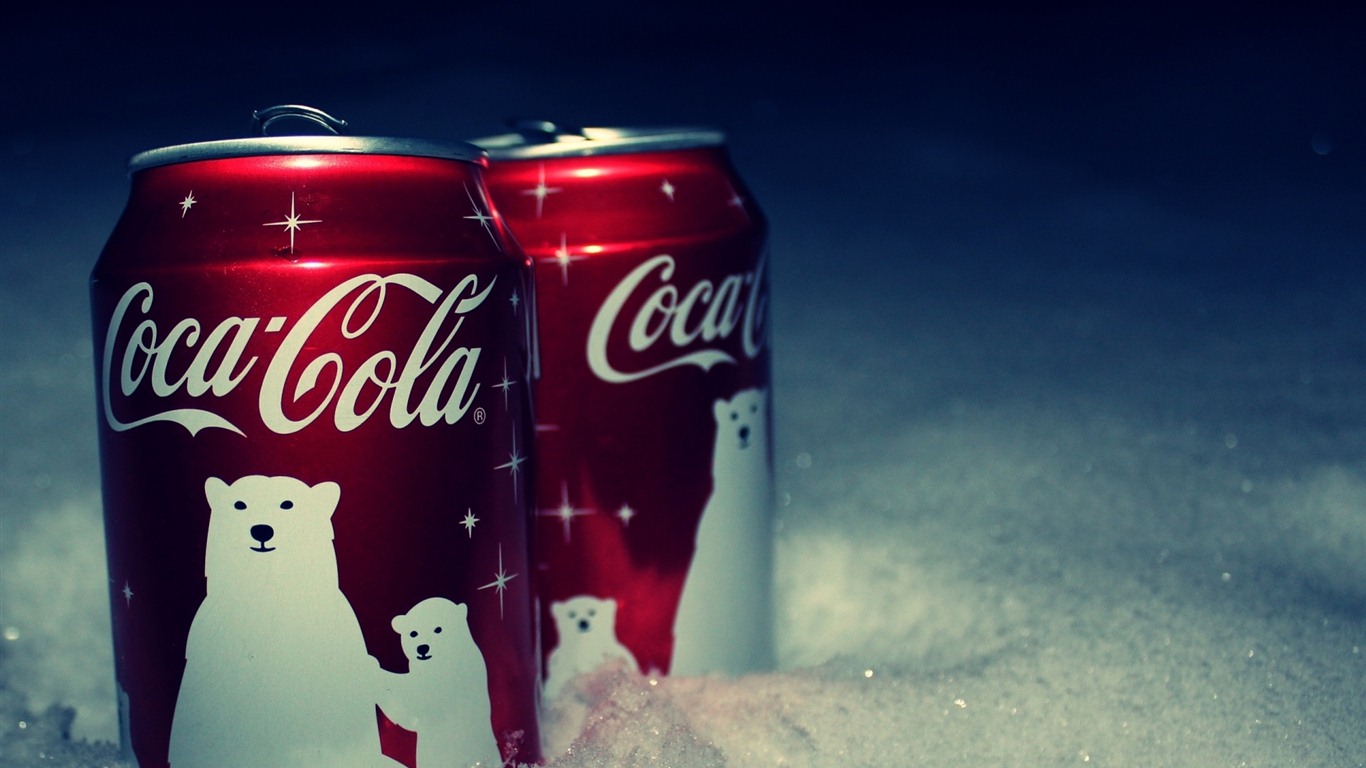 Coca-Cola красивыми обоями объявление #30 - 1366x768