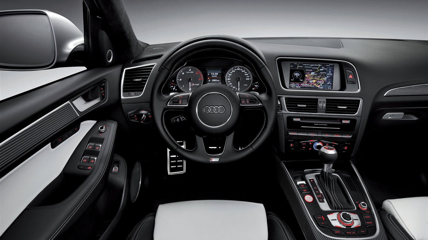 2013 Audi SQ5 TDI 奥迪 高清壁纸18 - 1366x768