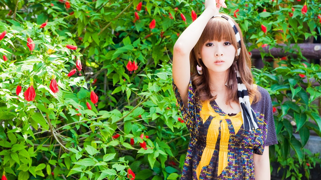 Tchaj-wan ovoce dívka krásné Tapety na plochu (11) #5 - 1366x768