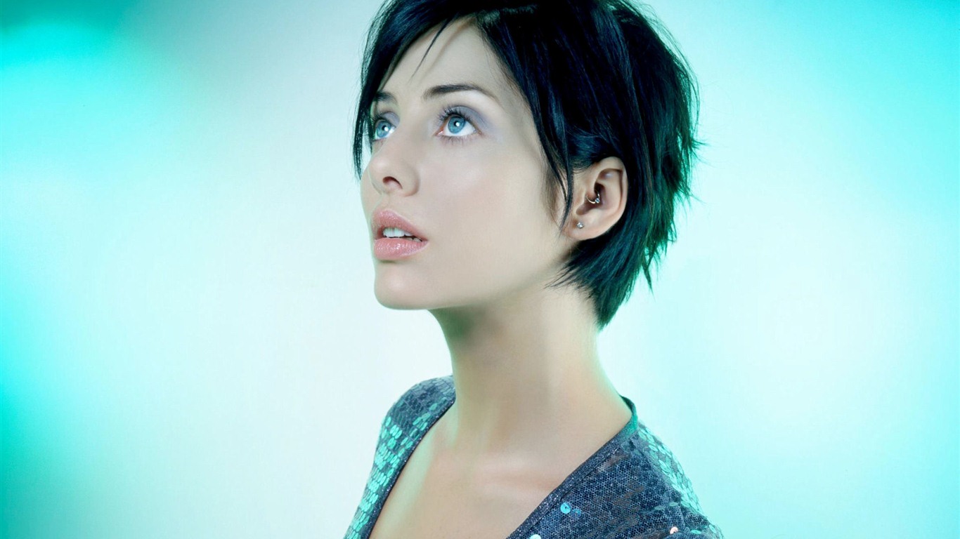 Natalie Imbruglia schöne Wallpaper #16 - 1366x768