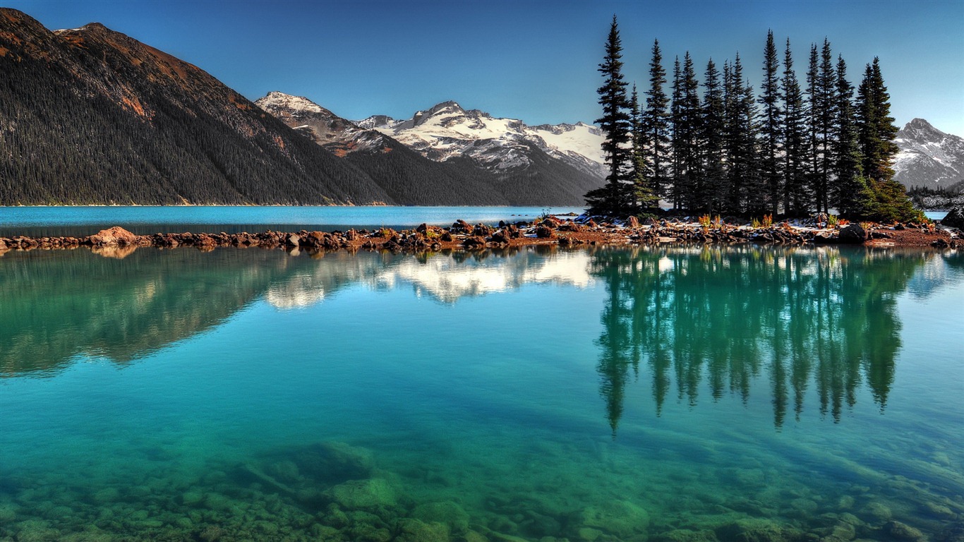 Lakes, sea, trees, forests, mountains, beautiful scenery wallpaper #14 - 1366x768